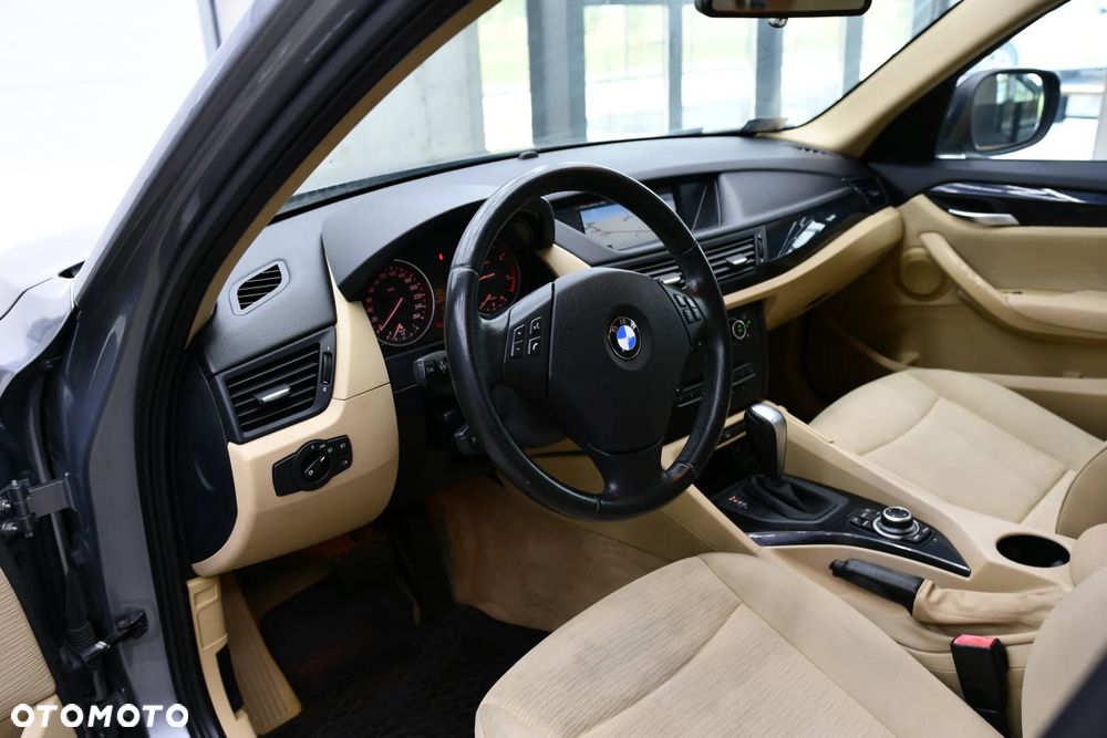BMW X1 xDrive18d - 18