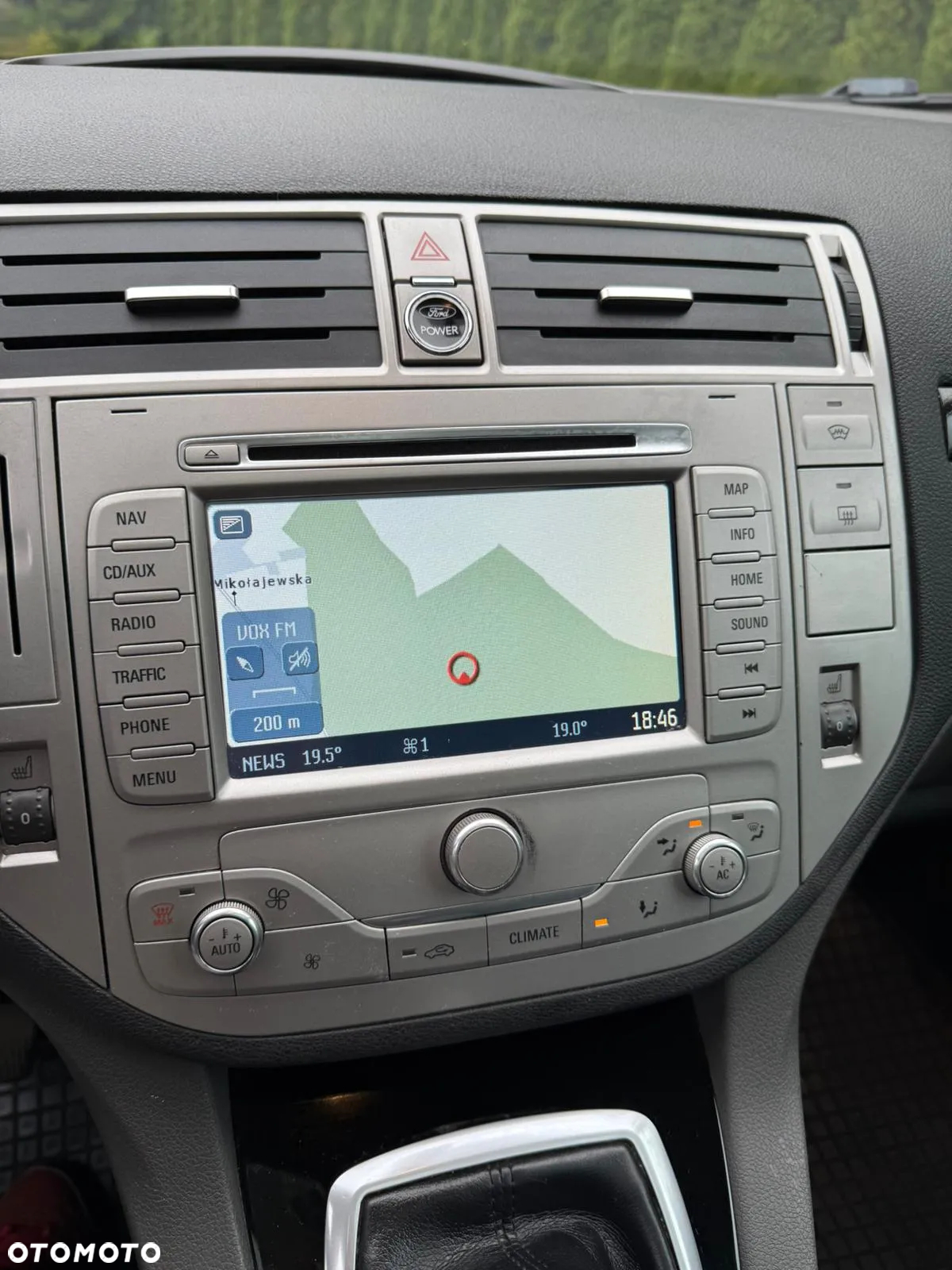 Ford Kuga 2.0 TDCi 4x4 Titanium - 9