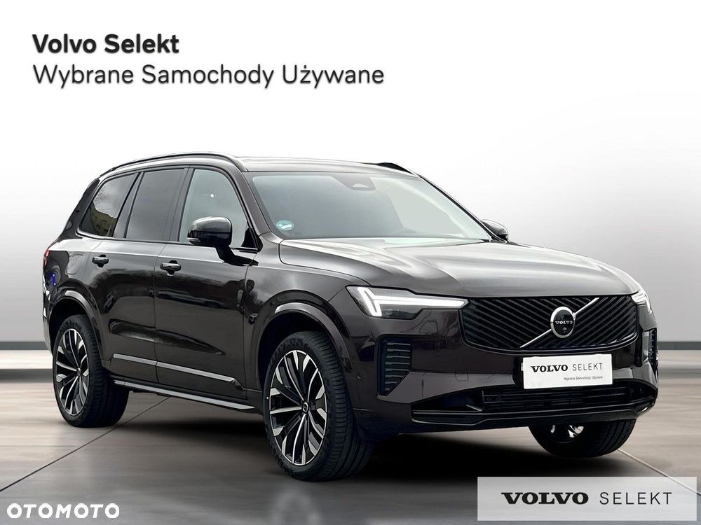Volvo XC 90 - 8