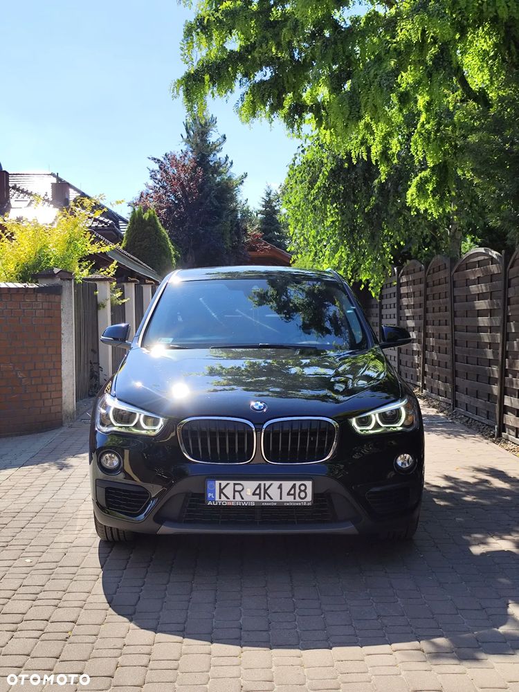 BMW X1 sDrive16d xLine - 1