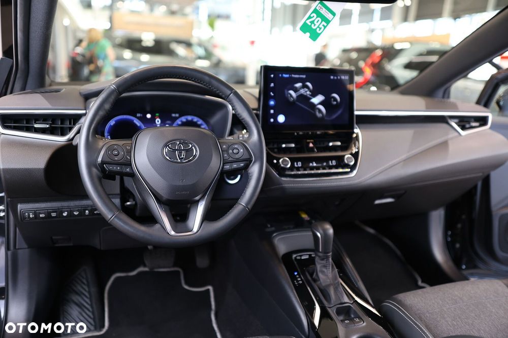 Toyota Corolla 2.0 Hybrid Style - 27
