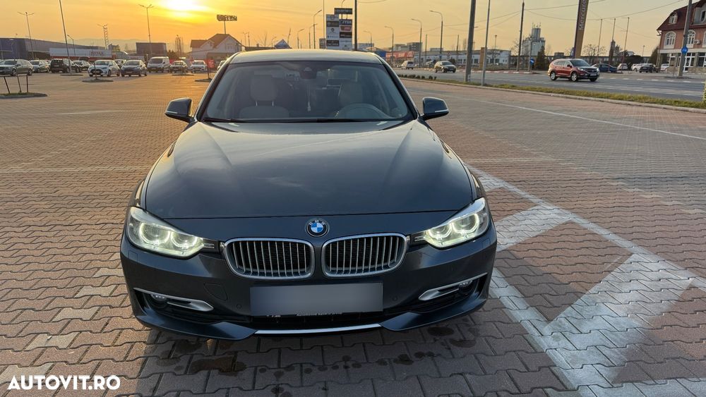 BMW Seria 3 320d xDrive Aut. Modern Line - 2