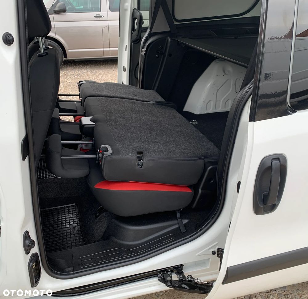 Fiat Doblo - 28