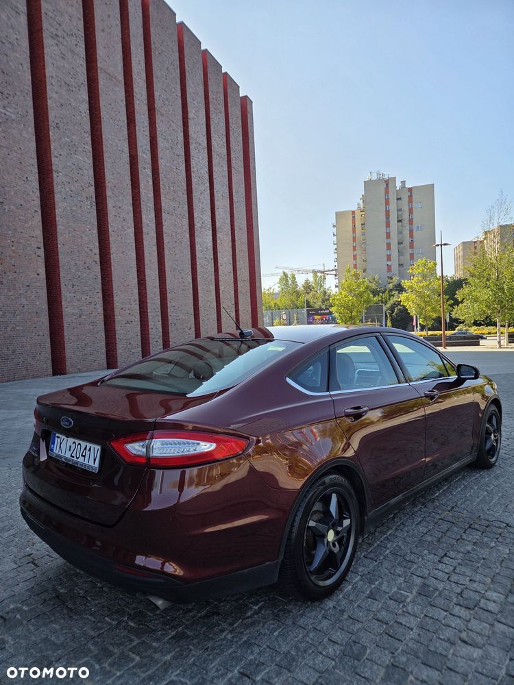 Ford Fusion - 6
