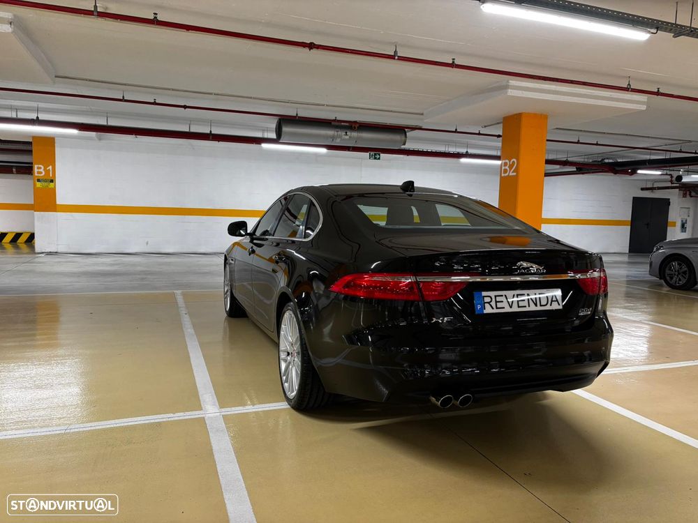 Jaguar XF 20d Aut. Prestige - 38