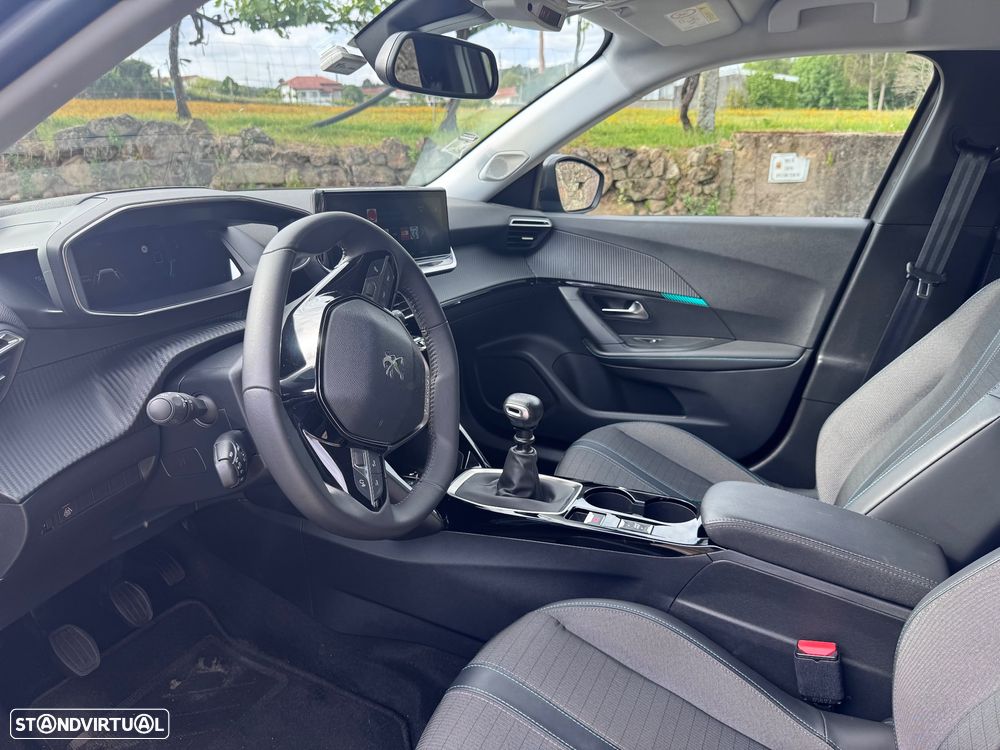 Peugeot 2008 1.2 PureTech Allure - 7