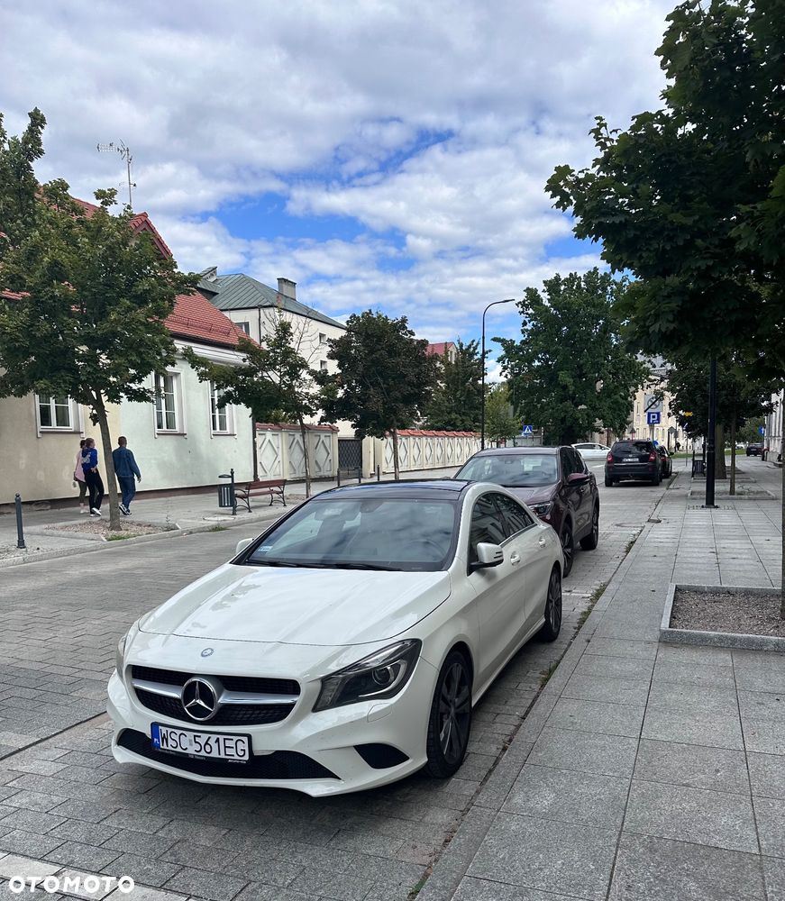 Mercedes-Benz CLA 200 7G-DCT - 7