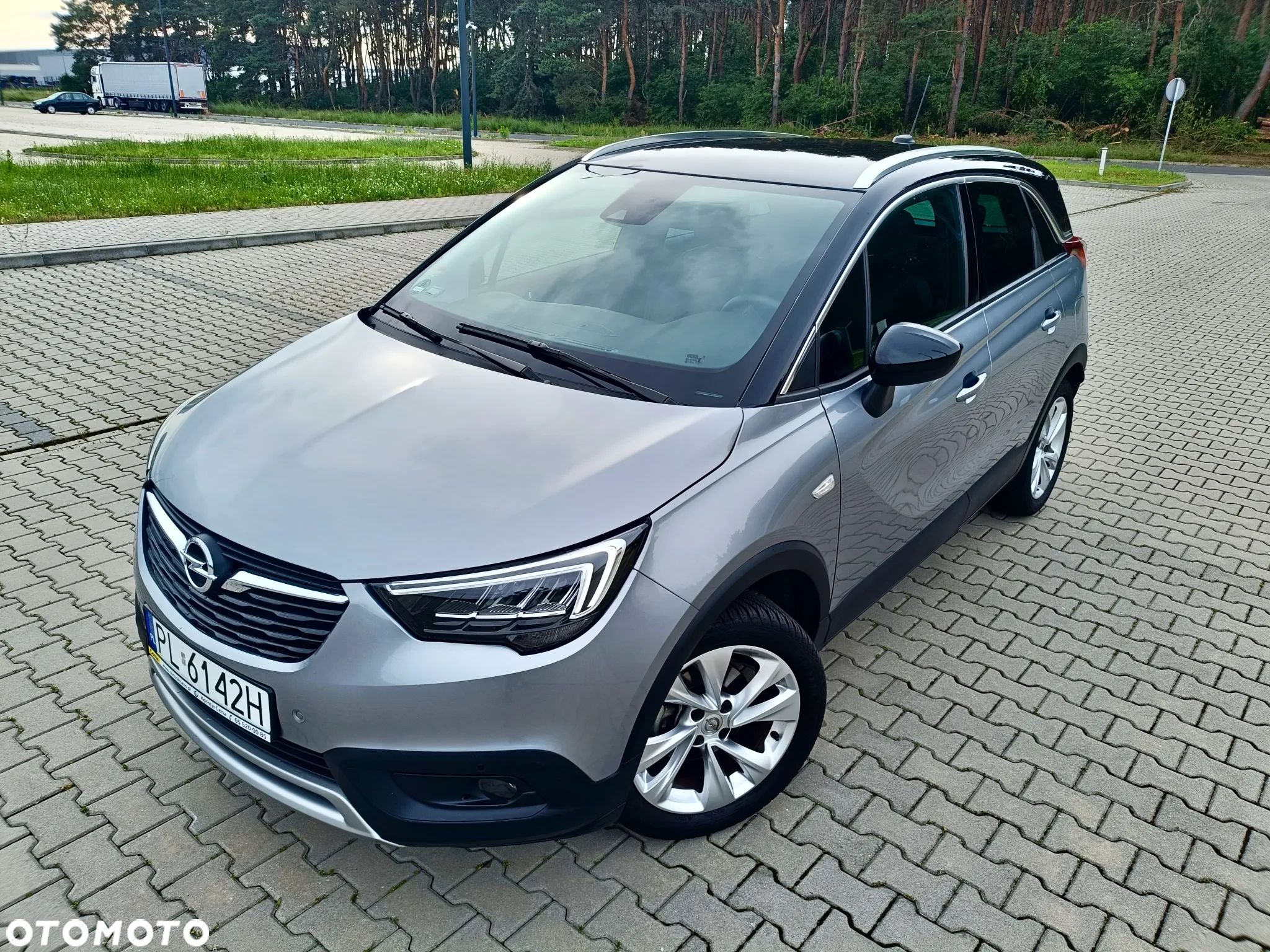 Opel Crossland X 1.2 Start/Stop Automatik Innovation - 1