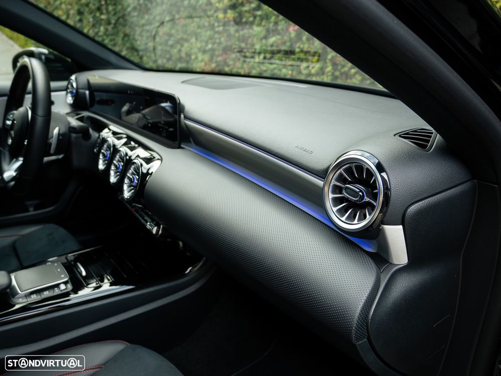 Mercedes-Benz A 180 d AMG Line Aut. - 39