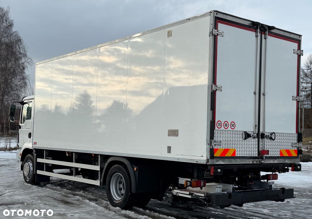MAN TGM 18.290 / CHŁODNIA / WINDA / 18 PALET / AUTOMAT / NISKI PRZEBIEG / 8 370 KG ŁADOWNOŚCI / CARRIER / 2018 ROK - 4