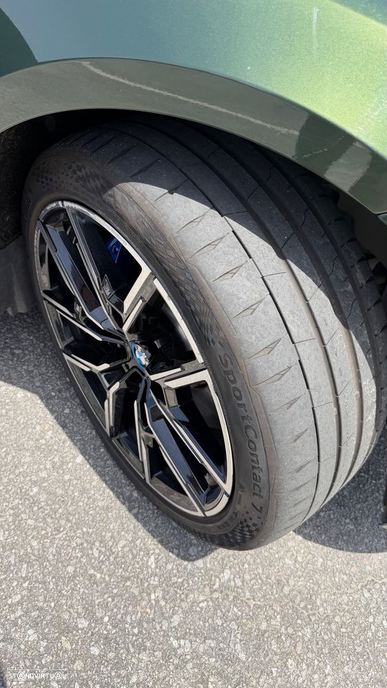 BMW i4 - 30
