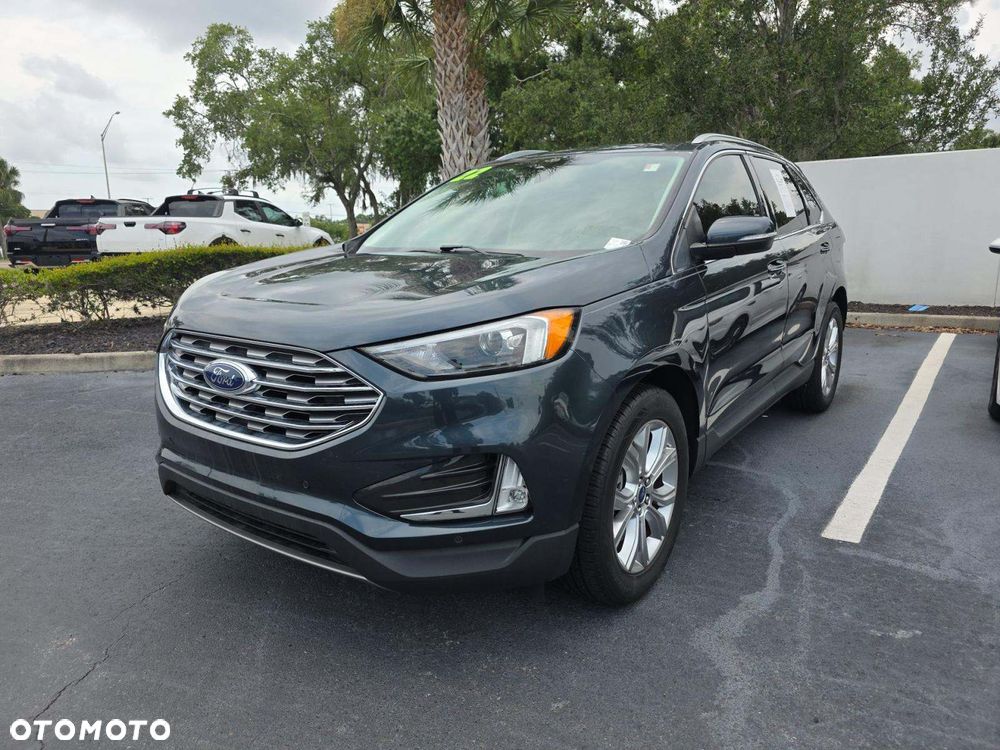 Ford Edge - 1