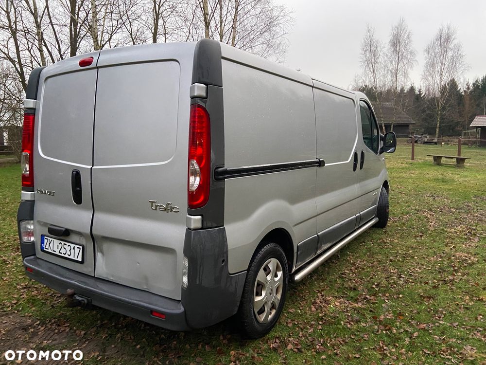 Renault TRAFIC - 6