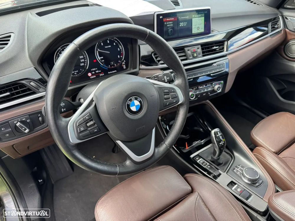 BMW X1 16 d sDrive Auto Line Sport - 35