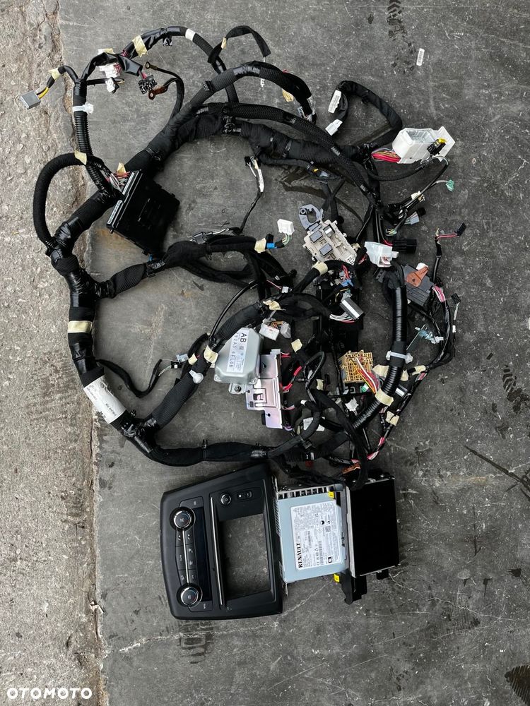 Radio wyświetlacz instalacja Renault Kadjar - 1