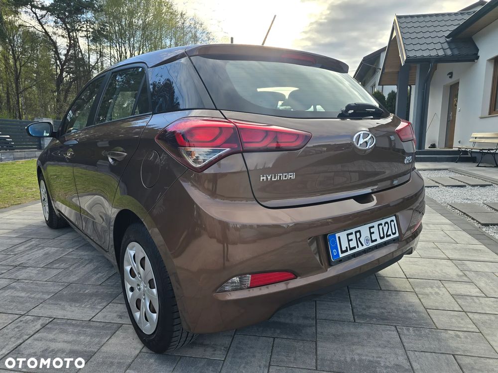 Hyundai i20 1.2 - 16