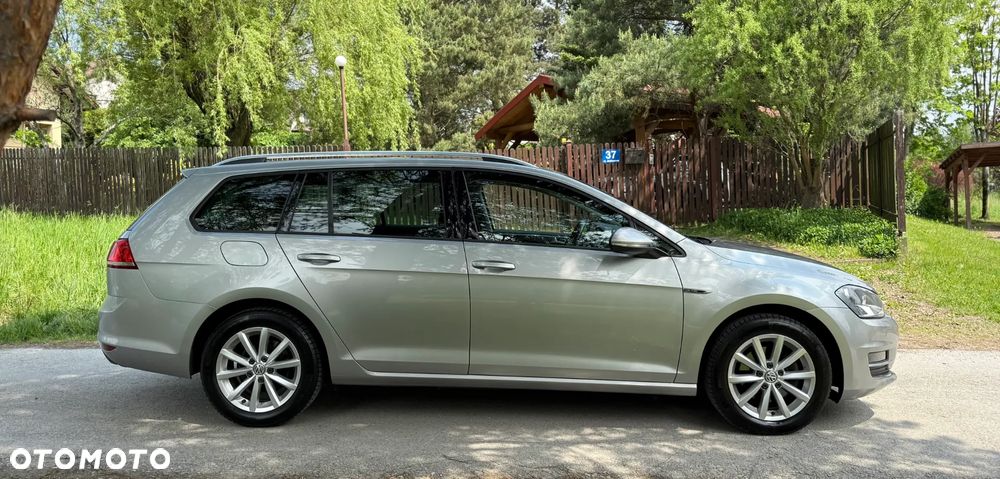 Volkswagen Golf 1.6 TDI BlueMotion Technology Lounge - 6