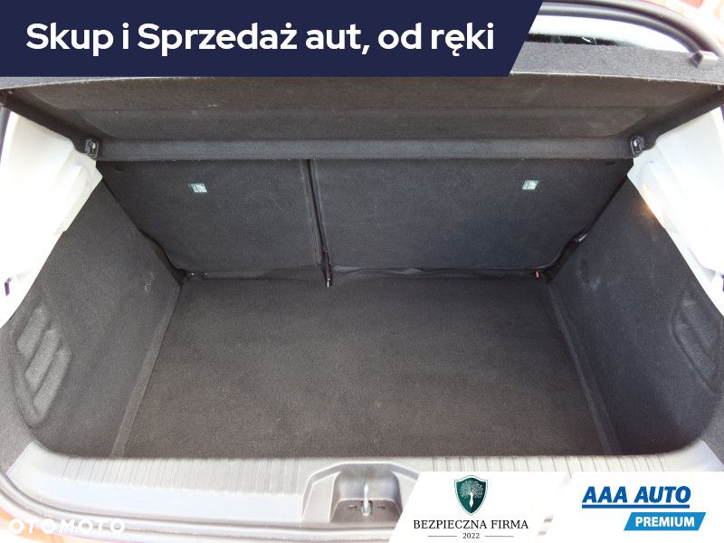 Renault Clio - 15