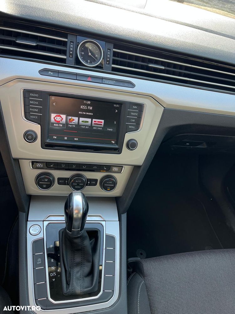 Volkswagen Passat Variant 2.0 TDI DSG (BlueMotion Technology) Comfortline - 10