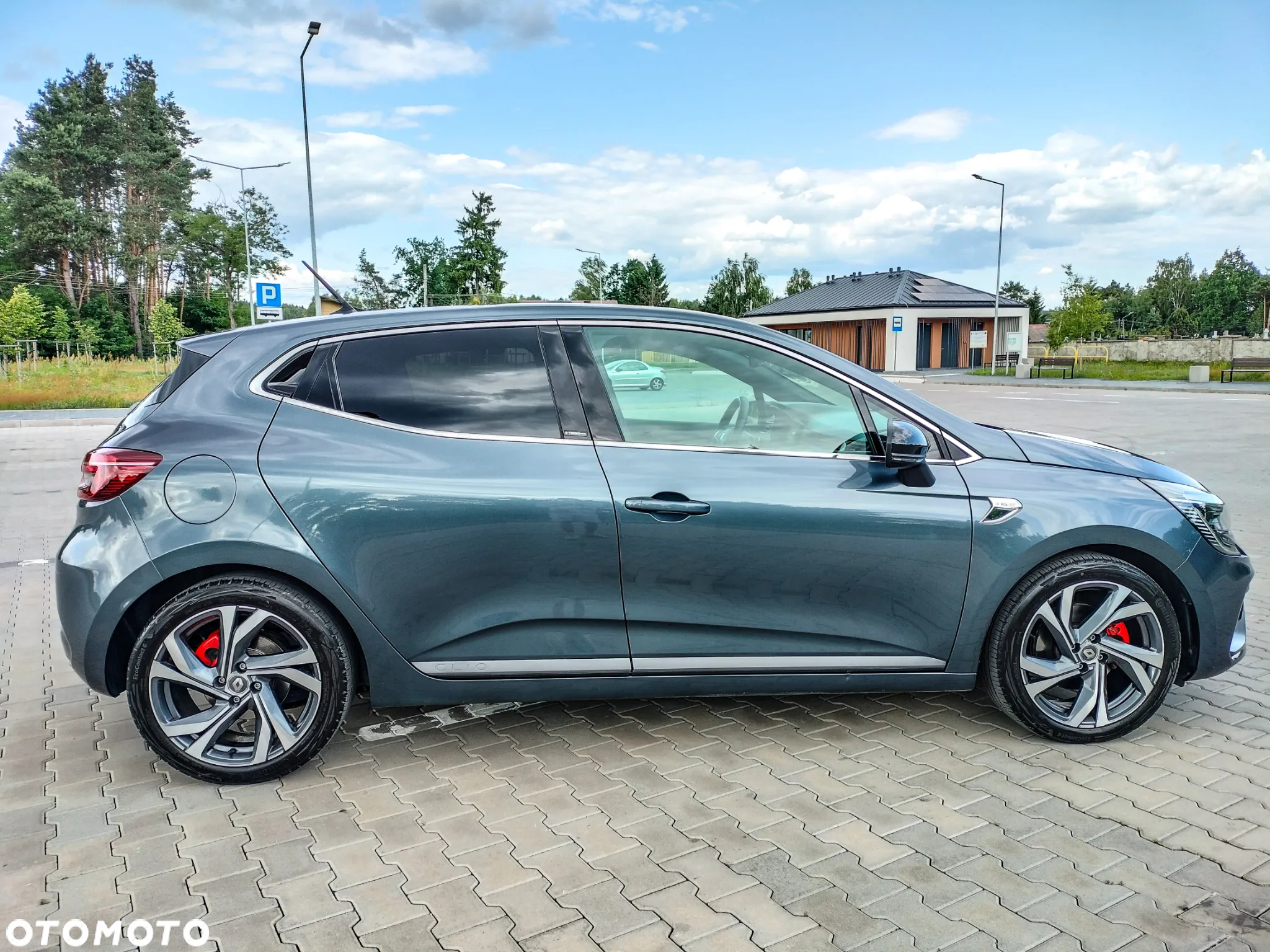 Renault Clio 1.6 E-TECH R.S Line - 8