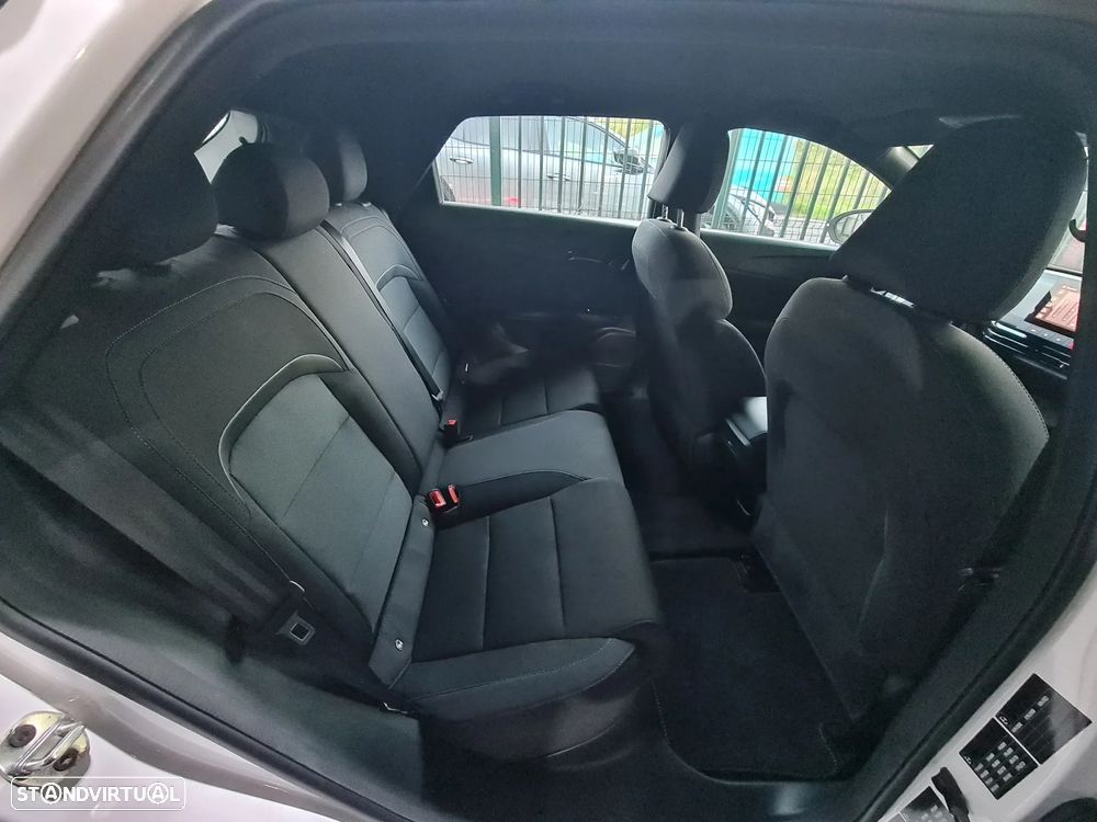 MG MG4 4 Standard - 23