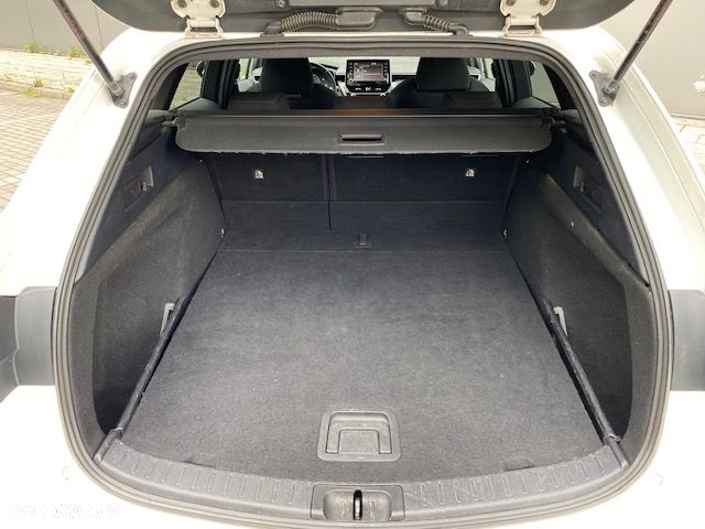 Toyota Corolla 1.8 Hybrid Comfort - 30