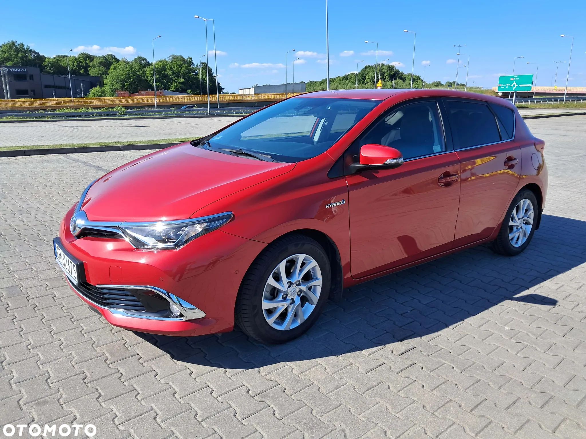 Toyota Auris Hybrid 135 Prestige - 1