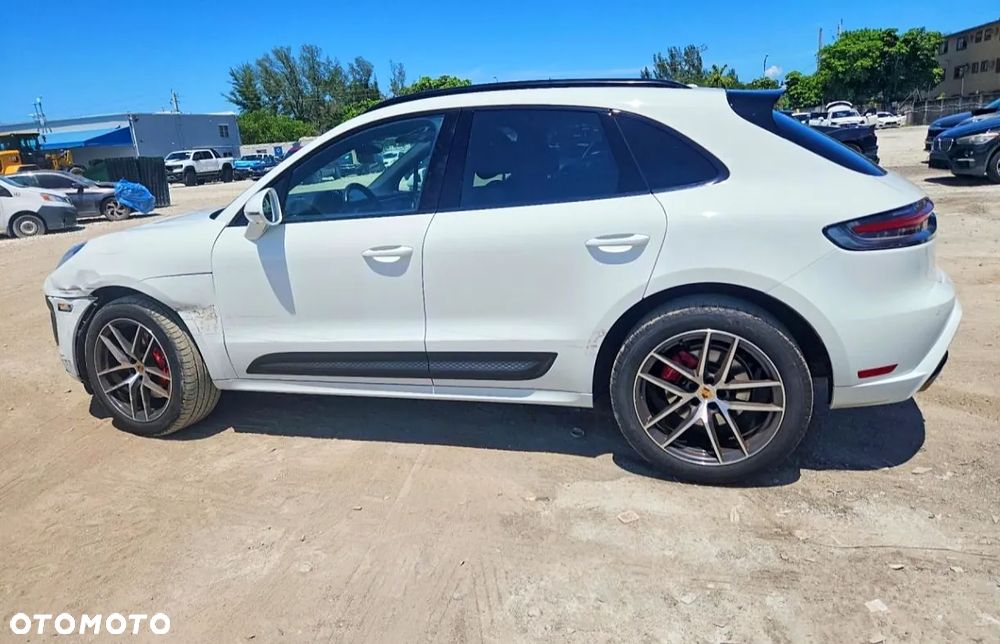 Porsche Macan - 3