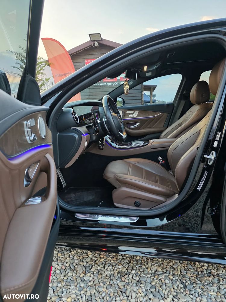 Mercedes-Benz E AMG 53 4Matic+ T AMG Speedshift TCT-9G - 11