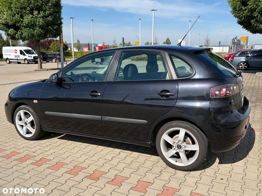 Seat Ibiza 1.4 16V Reference - 5