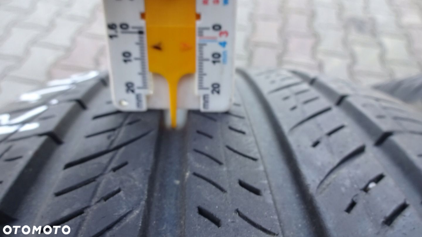 Opona letnia Hankook Dynapro HP2 RA33 235/60R16 100 H - 3
