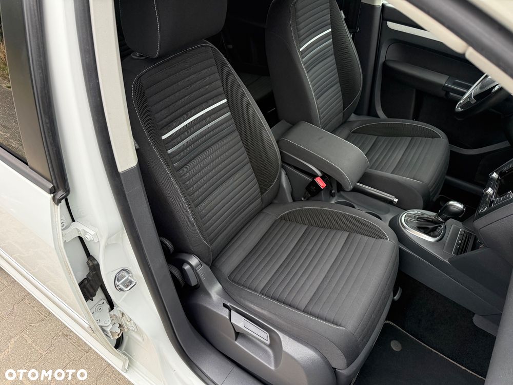 Volkswagen Touran 2.0 TDI DPF DSG Life - 12