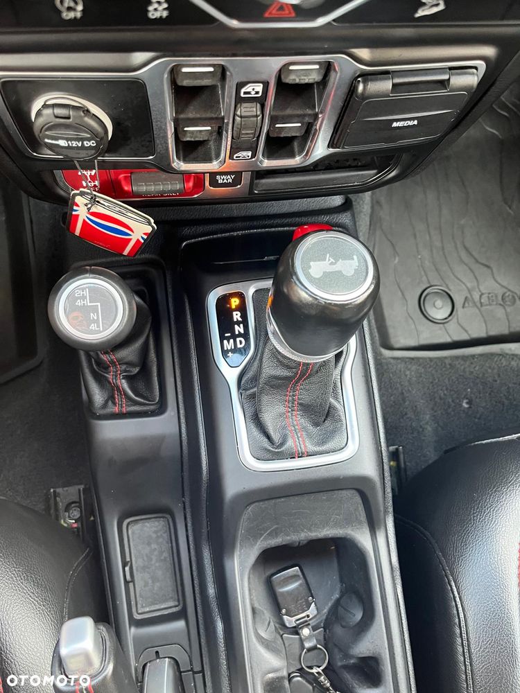 Jeep Wrangler Unlimited 3.6 Automatik Rubicon 10th Anniversary - 30