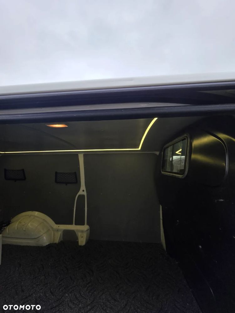 Volkswagen Transporter Lang EU5 - 4