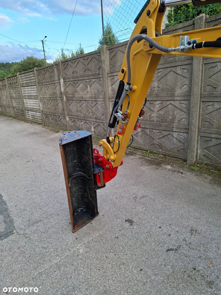Caterpillar 301.8 05A Powertilt - 19