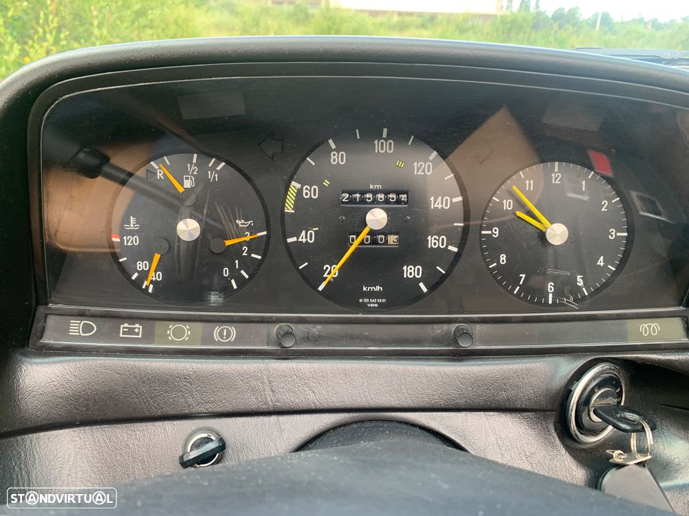 Mercedes-Benz W123 (1976-1986) - 10