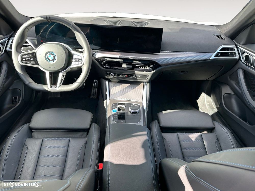 BMW i4 eDrive40 - 10