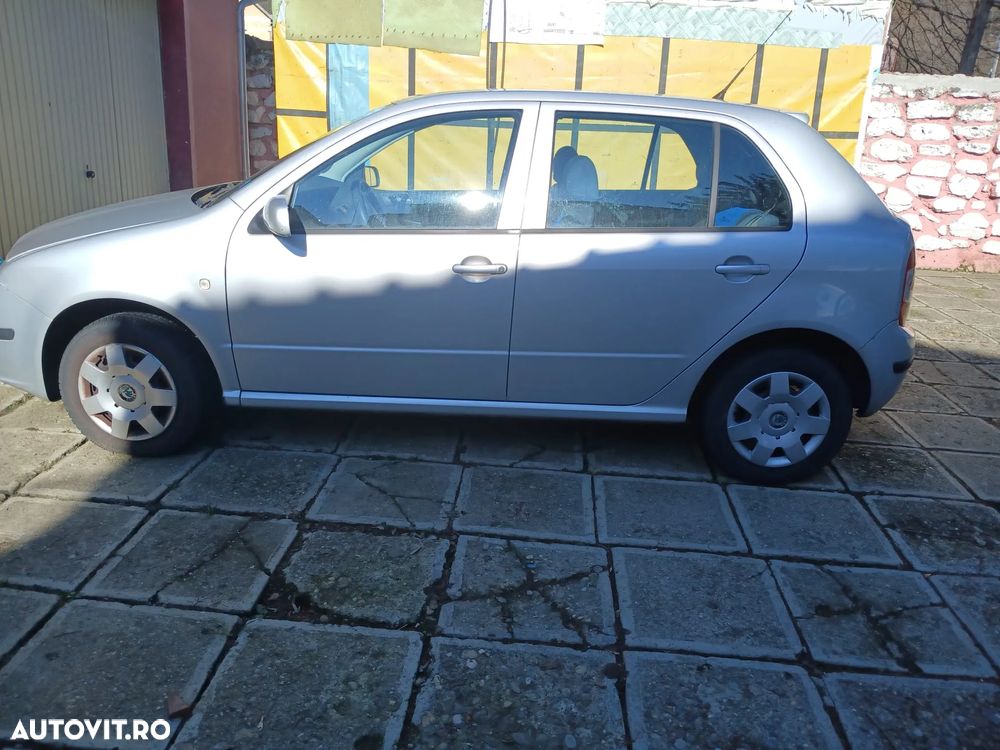 Skoda Fabia - 10