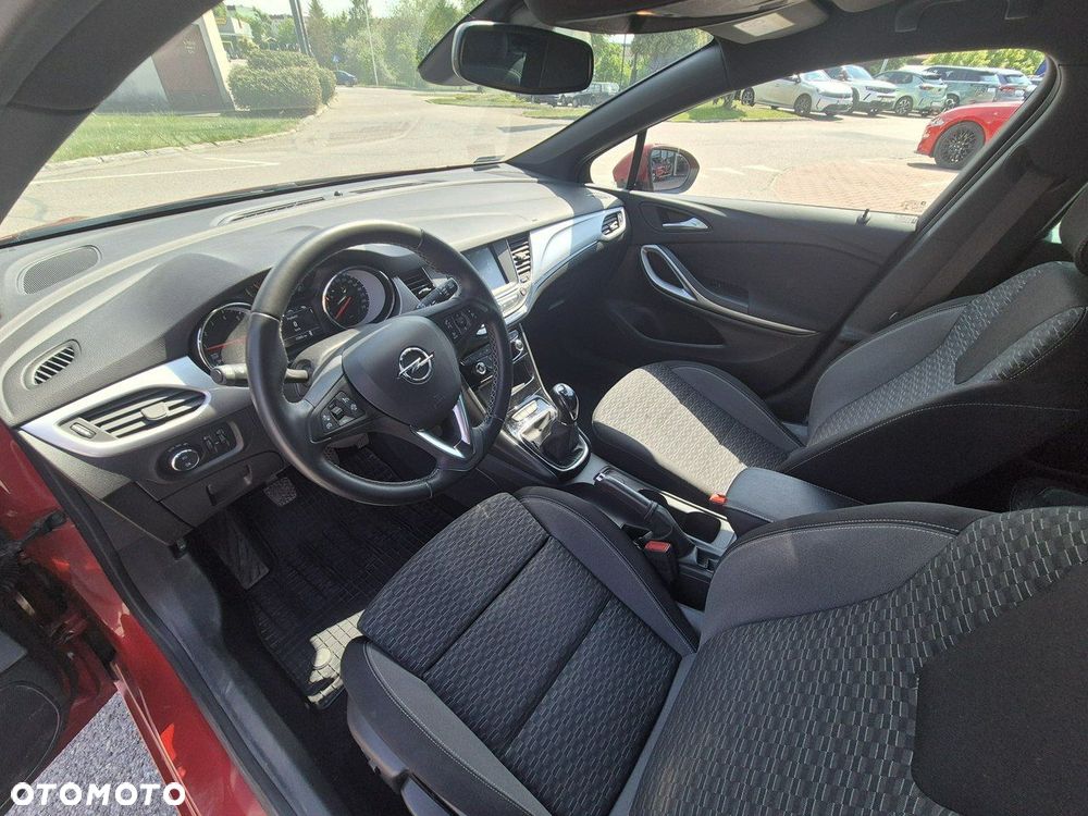 Opel Astra - 10