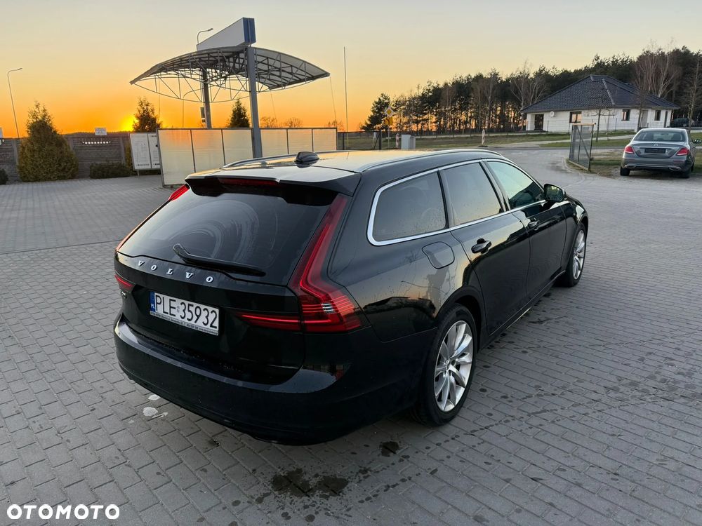 Volvo V90 - 8