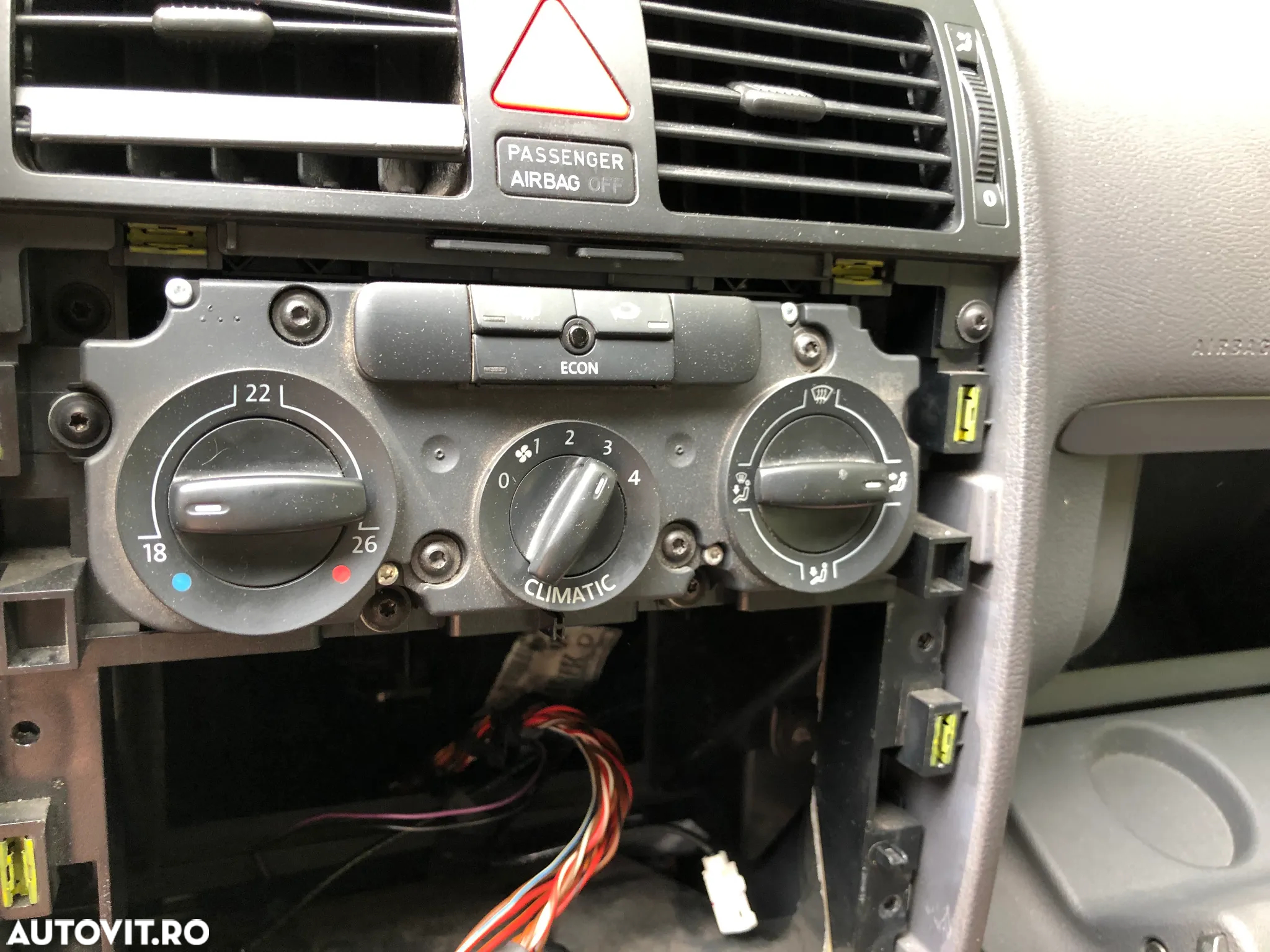 Panou comanda AC climatizare Volkswagen Touran - 3