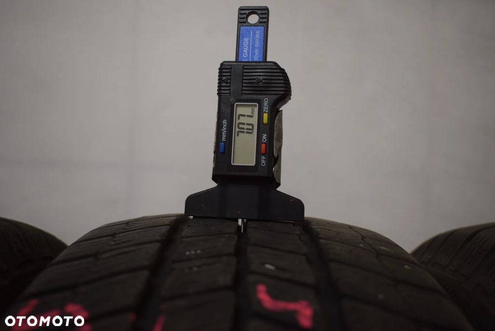 R15 195/65 Barum Polaris 3 - 4