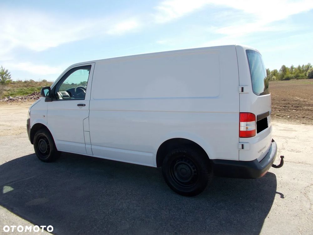 Volkswagen Transporter - 4