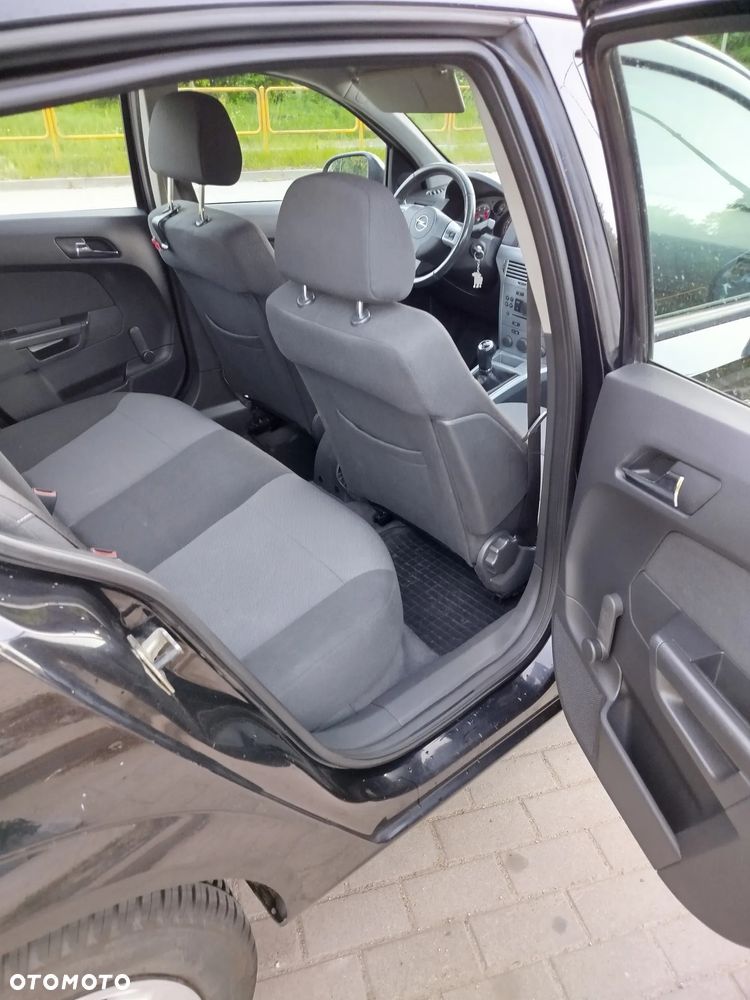 Opel Astra - 27