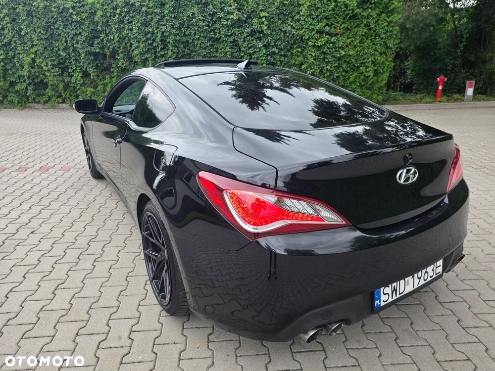Hyundai Genesis - 9