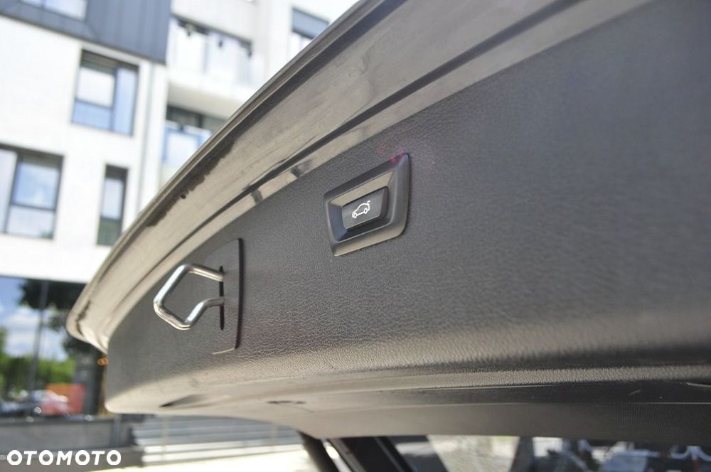 BMW Seria 3 - 14