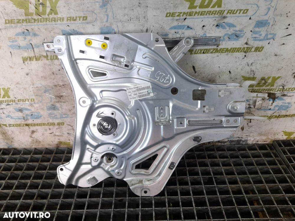Macara usa dreapta fata 82480-2Y330 Hyundai ix35 1 [2009 - 2013] 2.0 - 2