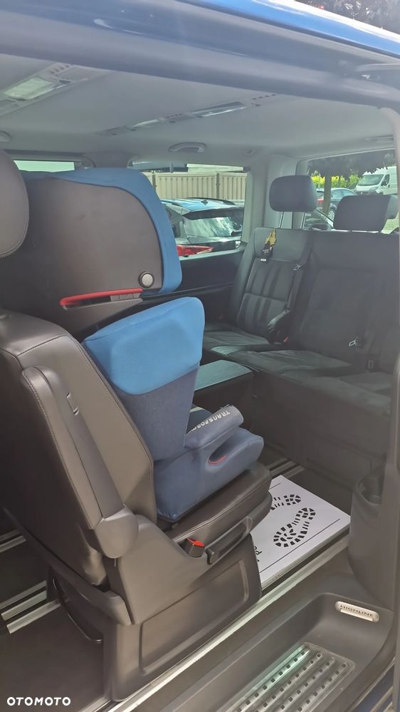 Volkswagen Multivan - 9