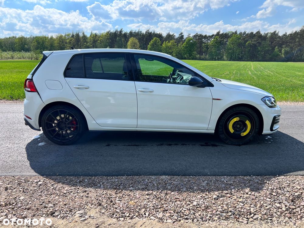 Volkswagen Golf - 7