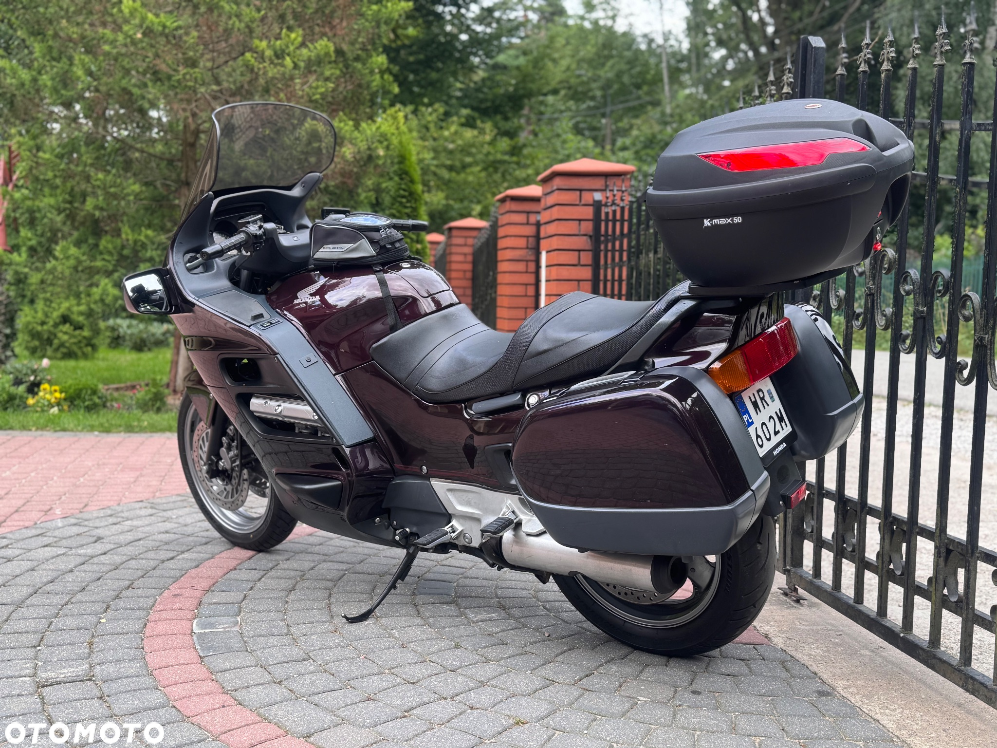 Honda ST - 8